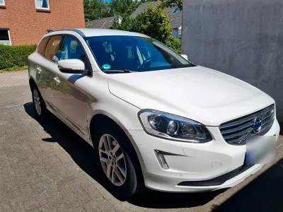 Gebraucht Volvo XC60 Summum 150 PS (110 kW) 2017 Weiß SUV