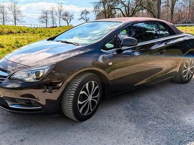 Gebraucht Opel Cascada Innovation 140 PS (102 kW) 2018 Braun Cabrio