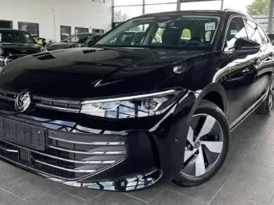 Gebraucht VW Passat Business 150 PS (110 kW) 2025 Schwarz metallic Kombi