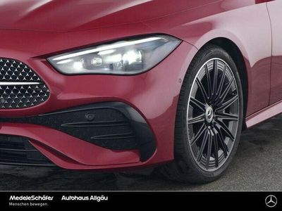 Begagnad Mercedes CLE450 Premium Plus 381 HK (280 kW) 2024 Röd Sportkupé