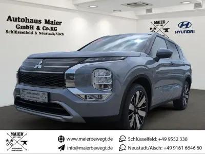 Neu Mitsubishi Outlander P-HEV Select 306 PS (225 kW) 2026 Grau SUV