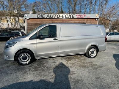 Silber Gebraucht 2016 Mercedes Vito Van | 12.350 € (Guter Preis)