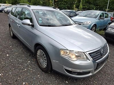 Gebraucht VW Passat 110 PS (80 kW) 2010 Silber Kombi