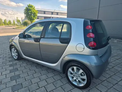 Używany Smart ForFour 105 KM (77 kW) 2004 Hatchback