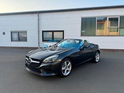 Begagnad Mercedes SLC200 184 HK (135 kW) 2019 Grå Cab