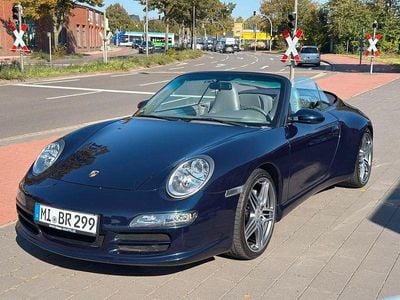 Porsche 911 Carrera 4 Cabriolet