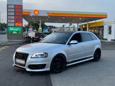 Gebraucht Audi S3 Sportback Performance 352 PS (258 kW) 2012 Silber Kleinwagen