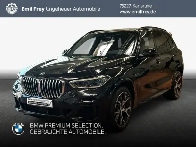 Gebraucht BMW X5 M Sport 286 PS (210 kW) 2022 Saphirschwarz metallic SUV
