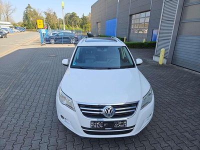 Gebraucht VW Tiguan Sport 170 PS (125 kW) 2008 Weiß SUV