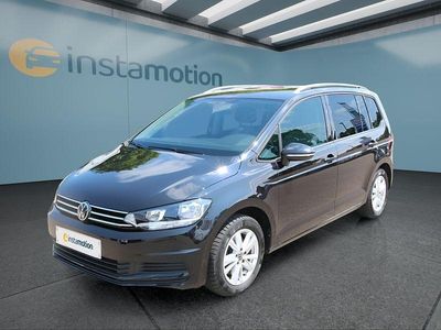 Schwarz Gebraucht 2024 VW Touran Van / Kleinbus | 32.499 € (Fairer Preis)
