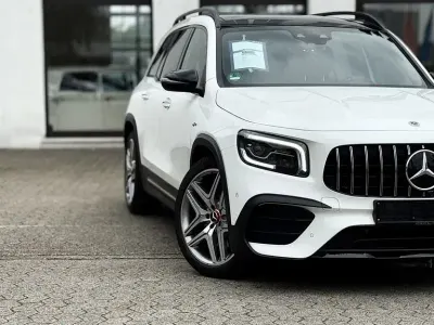 Gebraucht Mercedes GLB35 AMG 306 PS (225 kW) 2021 Weiß SUV