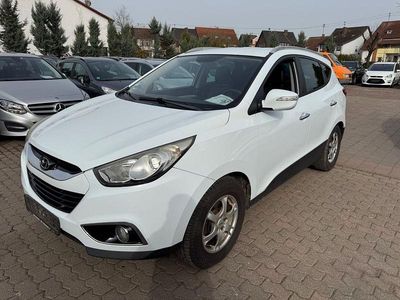 Gebraucht Hyundai ix35 Style 136 PS (100 kW) 2010 Weiß SUV