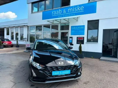Neu Hyundai i20 Comfort 90 PS (66 kW) 2026 Schwarz Kleinwagen