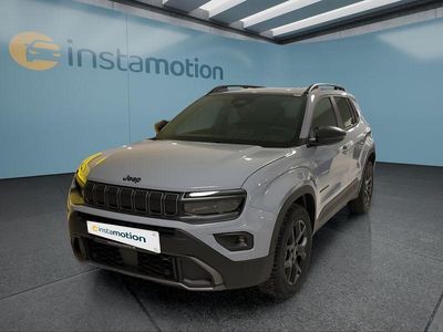 Neu Jeep Avenger Overland 145 PS (106 kW) 2025 Grau SUV