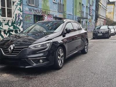 Schwarz Gebraucht 2017 Renault Mégane GrandTour Kombi | 8.250 €