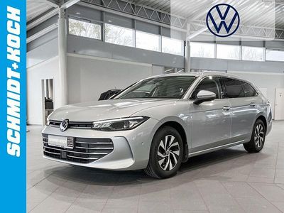 Silber Gebraucht 2024 VW Passat Business Kombi | 31.990 € (Teuer)