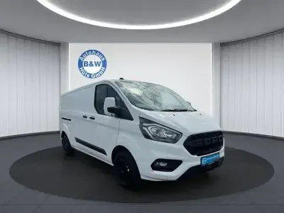 Gebraucht Ford Transit Custom Trend 131 PS (96 kW) 2020 Weiß Van / Kleinbus