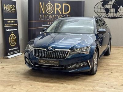 Gebraucht Skoda Superb 218 PS (160 kW) 2022 Blau