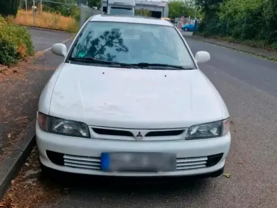 Gebraucht Mitsubishi Lancer 112 PS (82 kW) 1994 Weiß Limousine