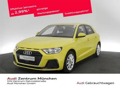 Gebraucht Audi A1 Sportback Advanced 110 PS (80 kW) 2022 Pythongelb metallic Kleinwagen