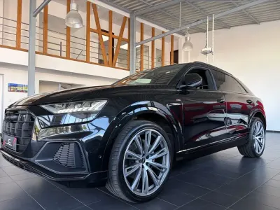 Gebraucht Audi Q8 Competition 286 PS (210 kW) 2023 Schwarz SUV