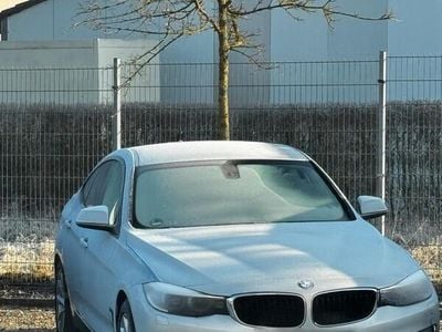 BMW 318 Gran Turismo