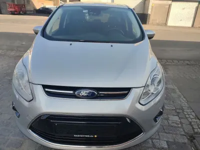 Używany Ford C-MAX Titanium 140 KM (102 kW) 2014 Srebrny Minivan