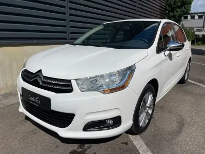 Gebraucht Citroën C4 SELECTION 95 PS (69 kW) 2014 Silber Limousine