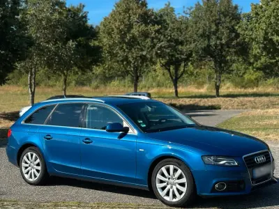 Gebraucht Audi A4 170 PS (125 kW) 2011 Blau Kombi