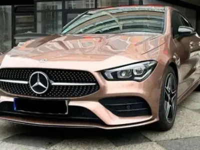 Gebraucht Mercedes CLA200 163 PS (119 kW) 2023 Gold Limousine