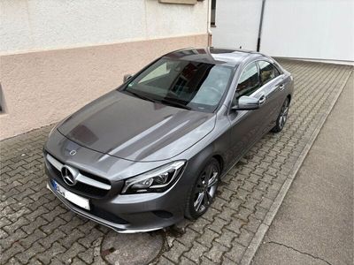 Mercedes CLA200