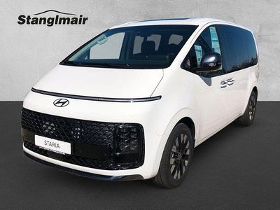 Neu Hyundai Staria Signature 224 PS (164 kW) 2025 Weiß Van / Kleinbus