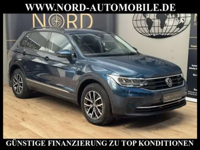 Gebraucht VW Tiguan Life 245 PS (180 kW) 2022 Blau SUV