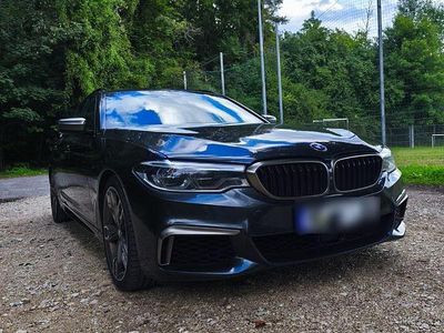 Gebraucht BMW M550 Performance 400 PS (294 kW) 2019 Grau Limousine