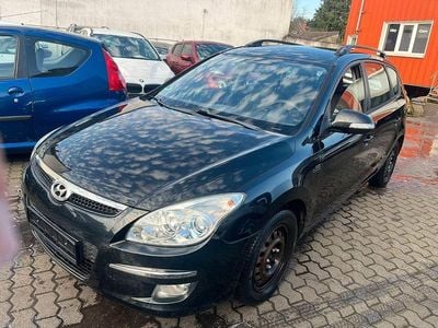 Gebraucht Hyundai i30 Comfort 126 PS (92 kW) 2008 Schwarz Kombi