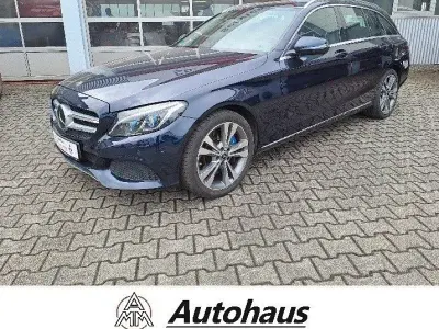 Gebraucht Mercedes C350 Avantgarde 211 PS (155 kW) 2017 Blau Kombi