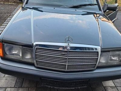 Schwarz Gebraucht 1992 Mercedes 190 Limousine | 12.900 €