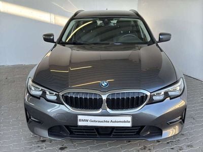 BMW 330e