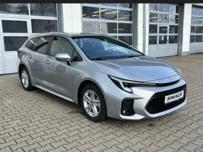 Gebraucht Suzuki Swace 140 PS (102 kW) 2025 Silber Kombi