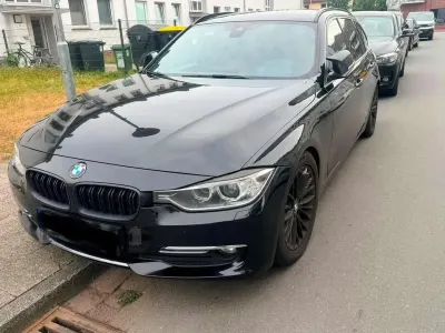 Gebraucht BMW 318 143 PS (105 kW) 2014 Schwarz Kombi