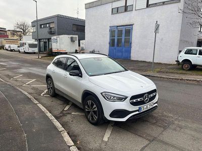 Gebraucht Mercedes GLA250 224 PS (164 kW) 2022 Weiß SUV