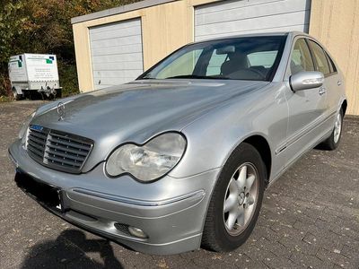 Mercedes C220