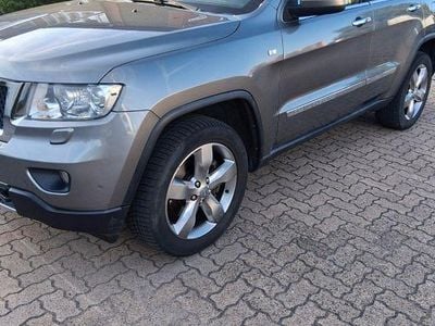 Gebraucht Jeep Grand Cherokee Overland 241 PS (177 kW) 2011 SUV