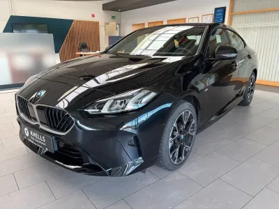 Gebraucht BMW 220 M Sport 170 PS (125 kW) 2025 Schwarz Coupé