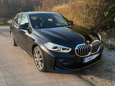 Gebraucht BMW 118 M Sport 136 PS (100 kW) 2024 Schwarz Kleinwagen