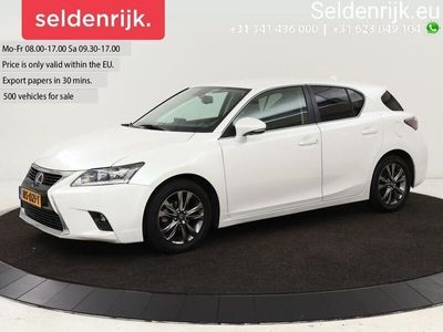 Lexus CT200h