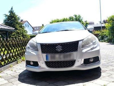 Suzuki Kizashi