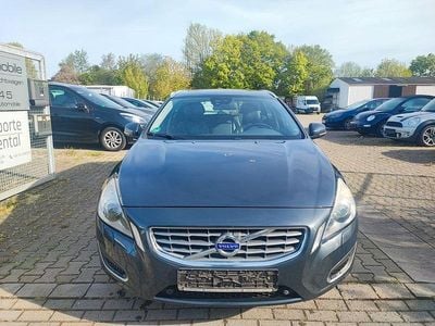 Begagnad Volvo V60 Summum 215 HK (158 kW) 2012 Grå Kombi