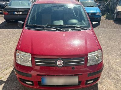 Second-hand Fiat Panda 44 CP (32 kW) 2007 Roșu Hatchback