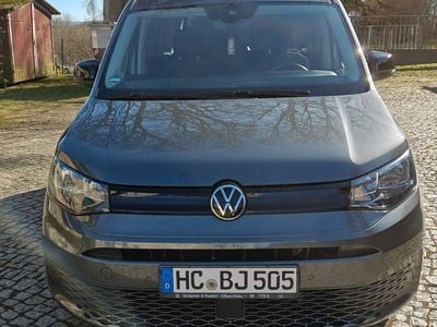 Usata VW Caddy 122 CV (89 kW) 2021 Grigio Monovolume